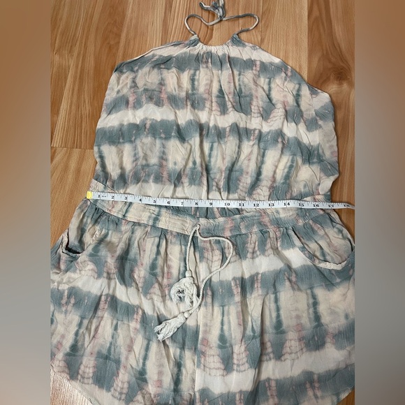 REVOLVE Halter Neck Low Back Romper - vitamin A - Boho Chic, Resort Wear - LARGE - Picture 6 of 14